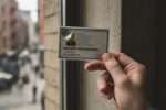 Carte professionnelle sécurité expirée : que faire ?